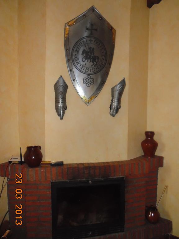 La Casa De Los Templarios Puebla de Alcocer Bagian luar foto